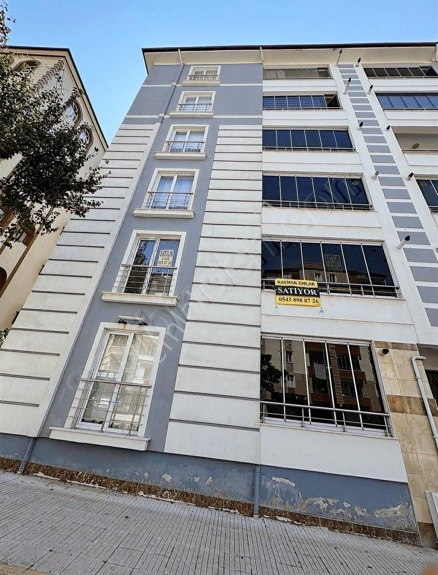 Satılık Daire Ata Caddesi 3+1 Sıfır Daire