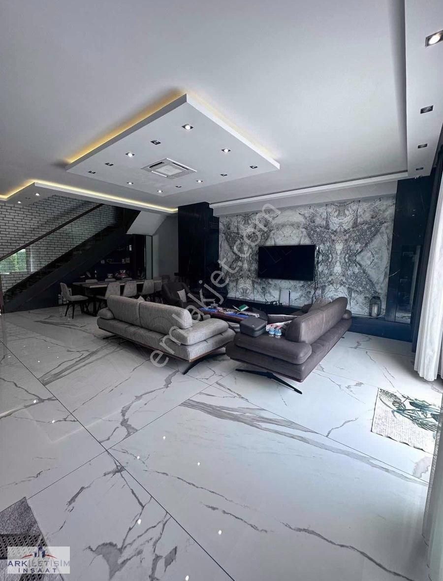 Döşemealtı Altınkale'de Havuzlu Müstakil Toplum Koleji 5+1 Villa - Görsel 24