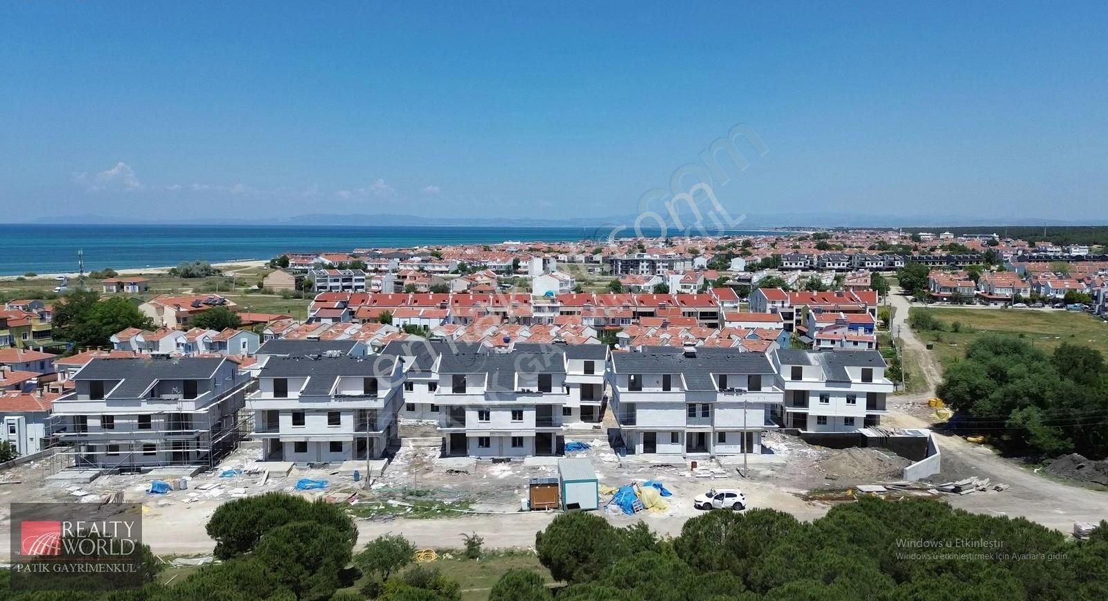 Enez Gaziömerbey'de Satılık 4+1 Villa Tipi Yazlık
