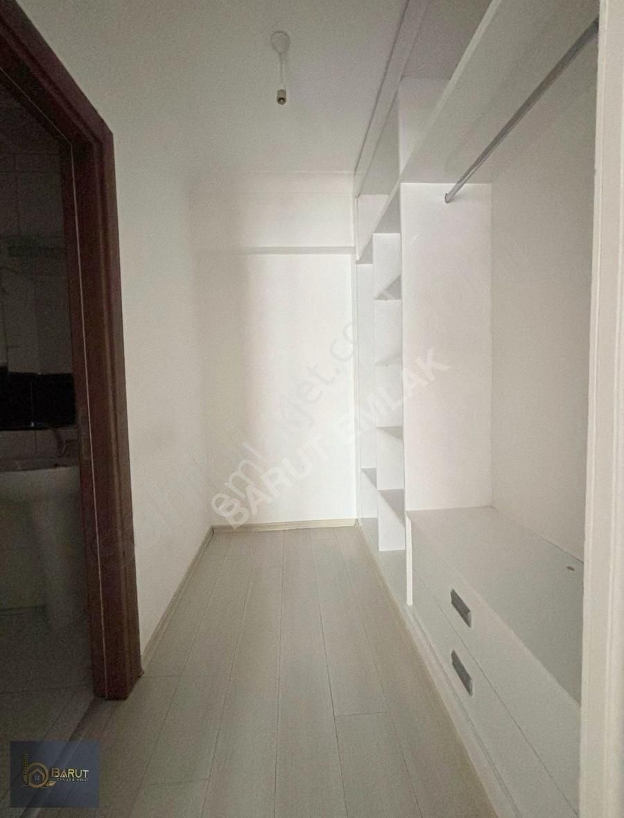 Barut Emlaktan Lüx Sitede Full Yapılı Masrafsız Arakat 4+1 3.kat