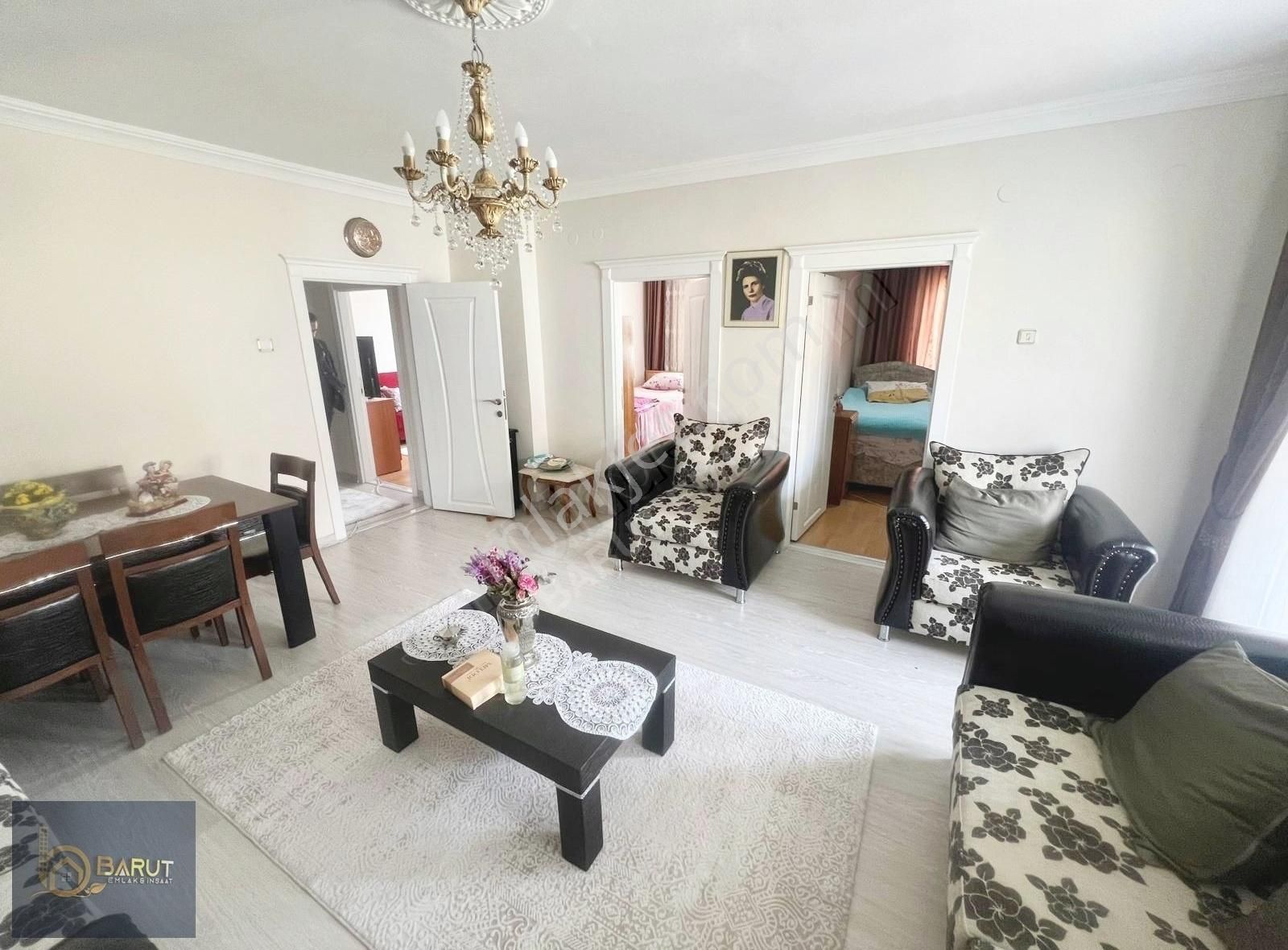 Barut Emlak_ 3. Katta 110m2 Yapılın Manzaralı Daire