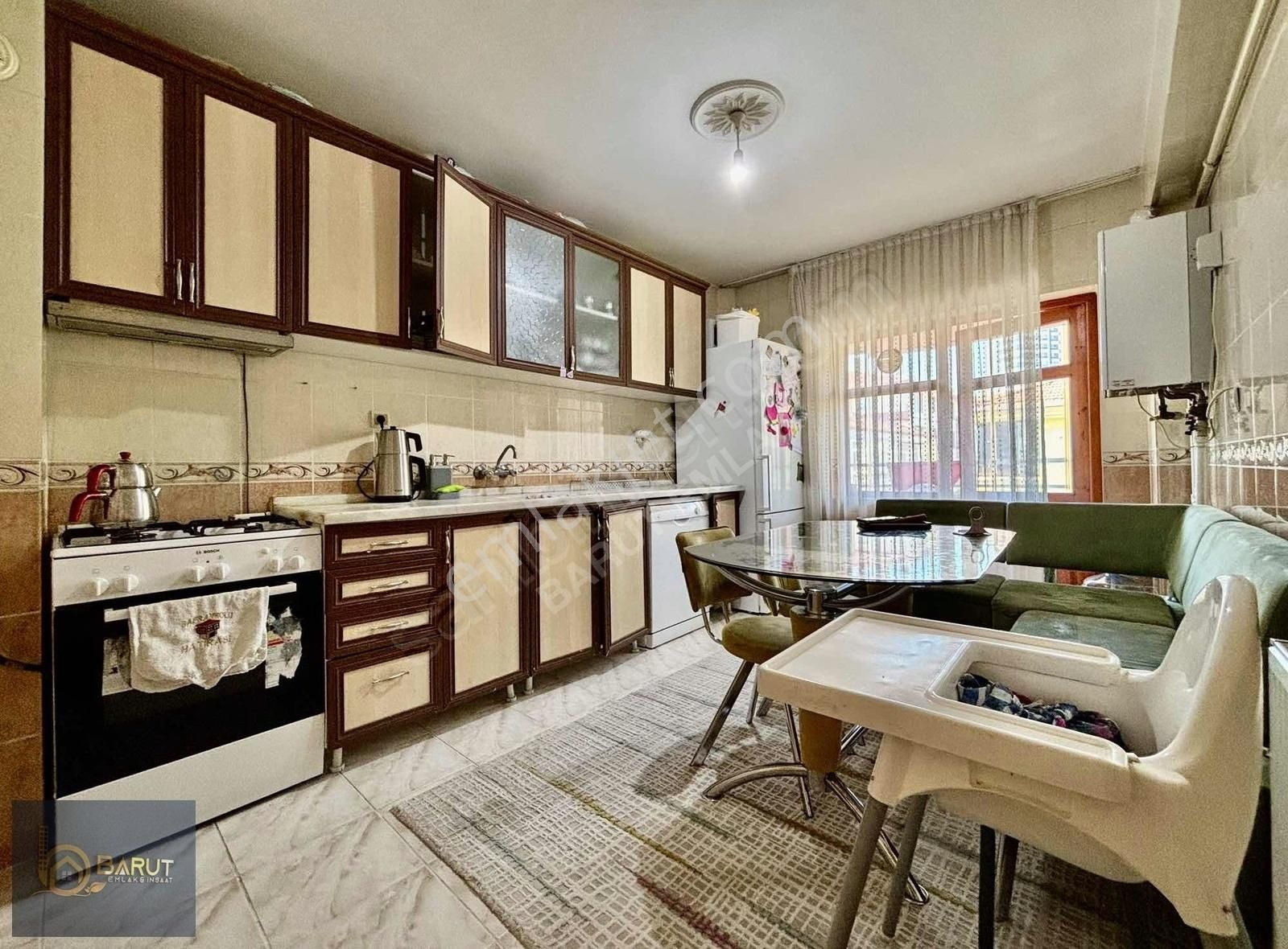 Baruttan Hicret Yanı E.banyo Kiler Güney 3balkon 3+1 Kupon Daire