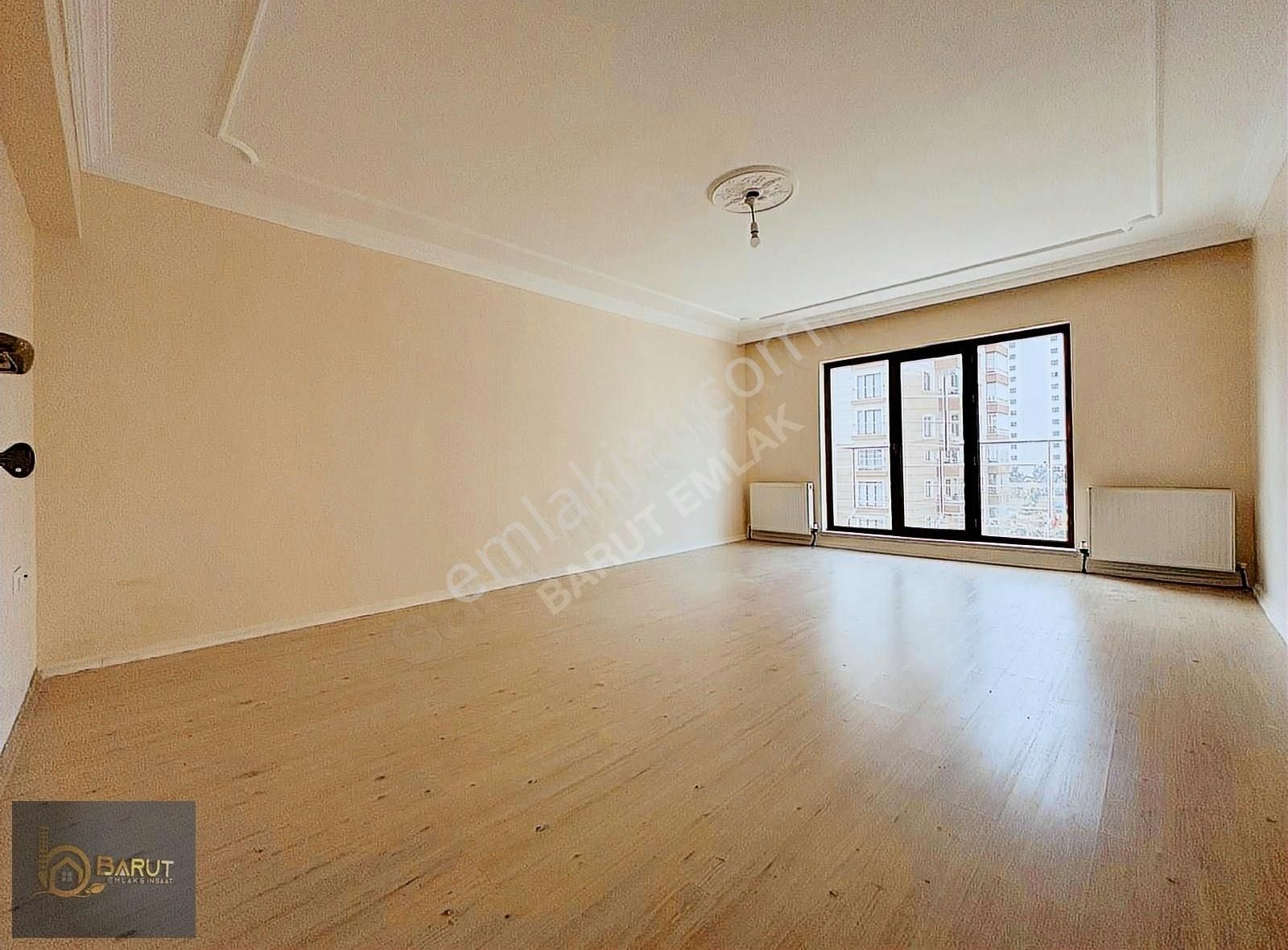 Baruttan Hastane Yakını Güney C. E. Banyo 3+1 Site Dairesi 3.kat