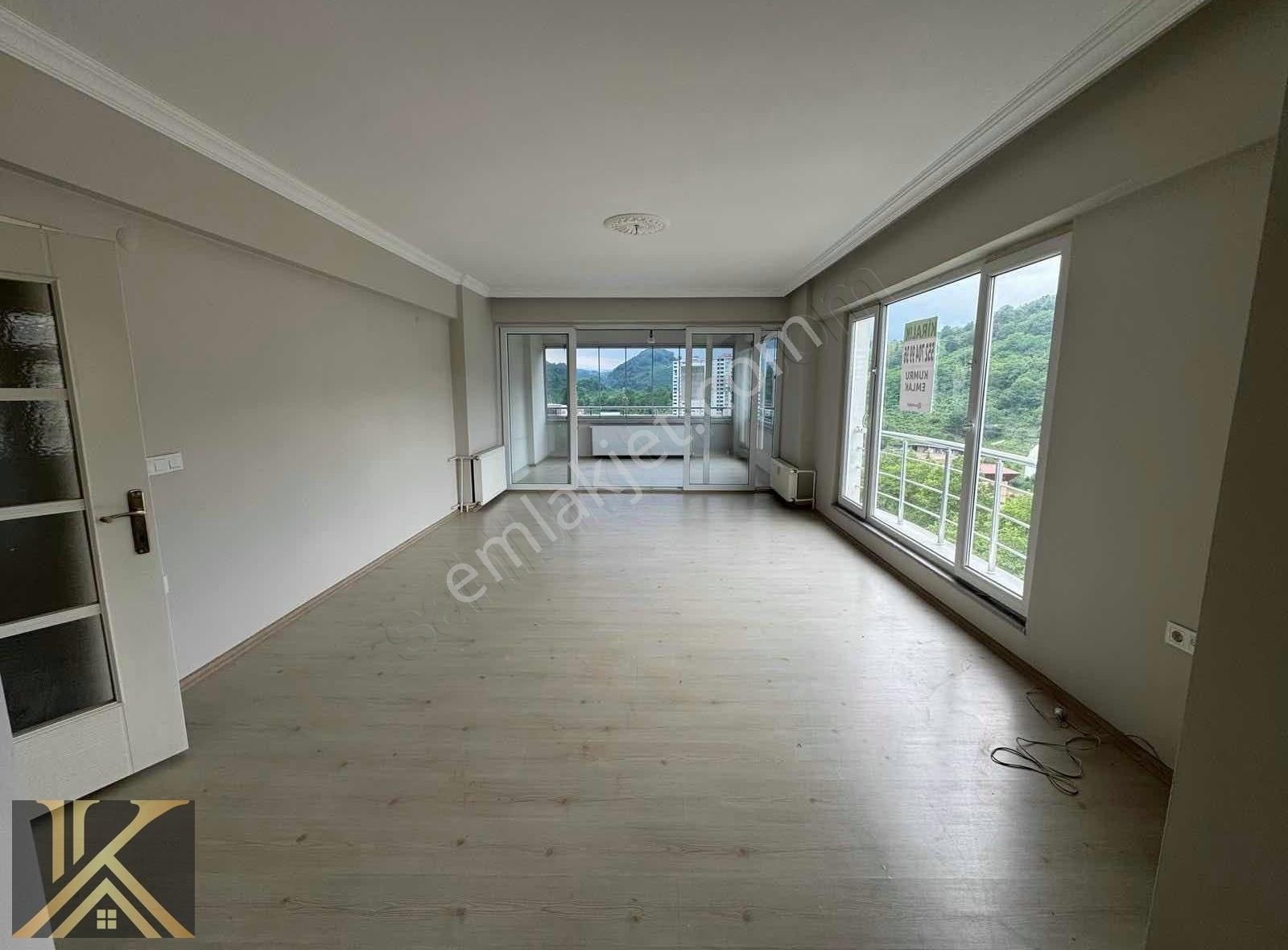 2k Emlaktan Ayazlıda Kiralık Geniş 3+1 Daire