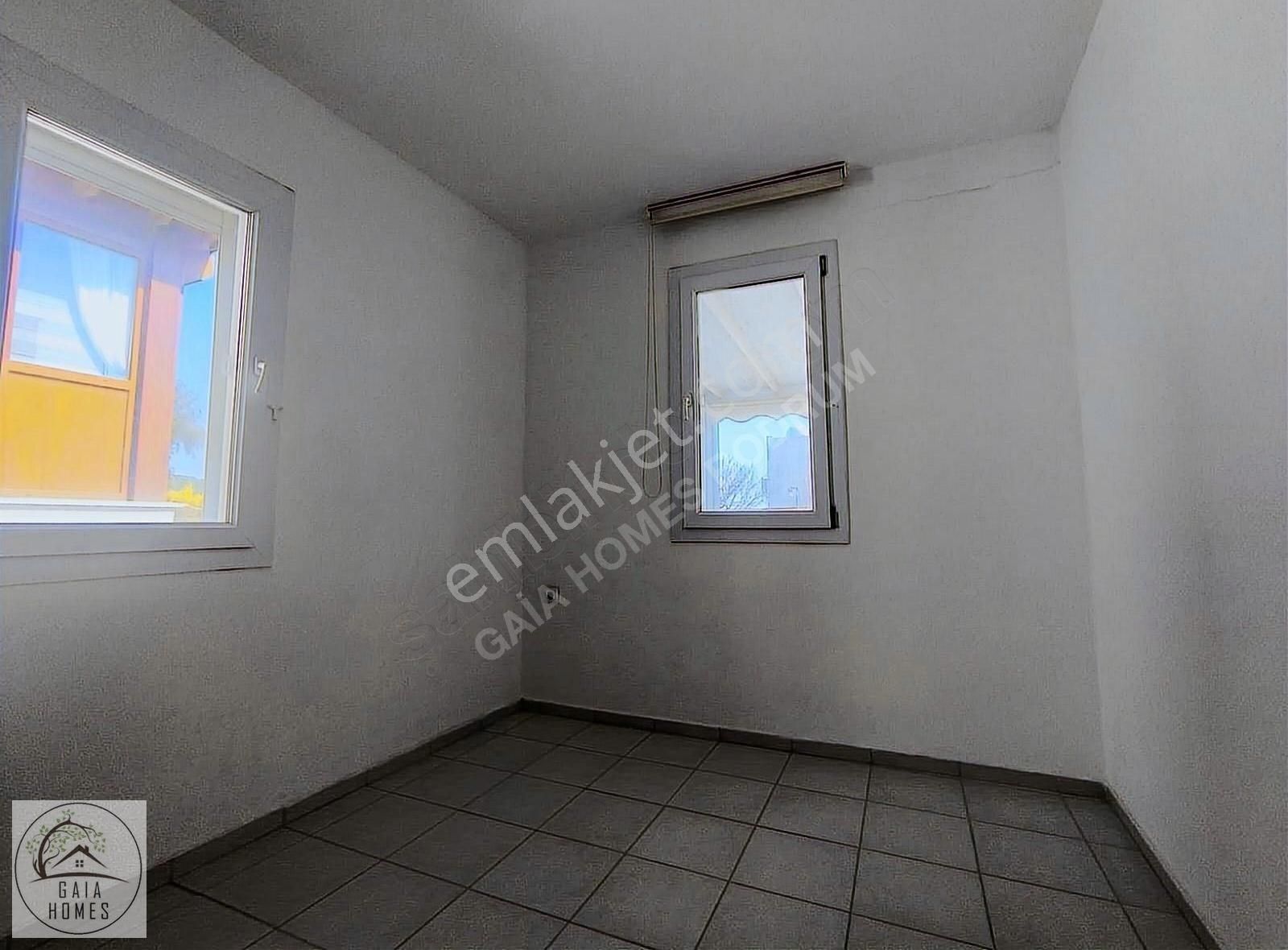 Akyarlar'da Denize Sıfır Sitede Satılık 3+1 Müstakil Villa - Görsel 32