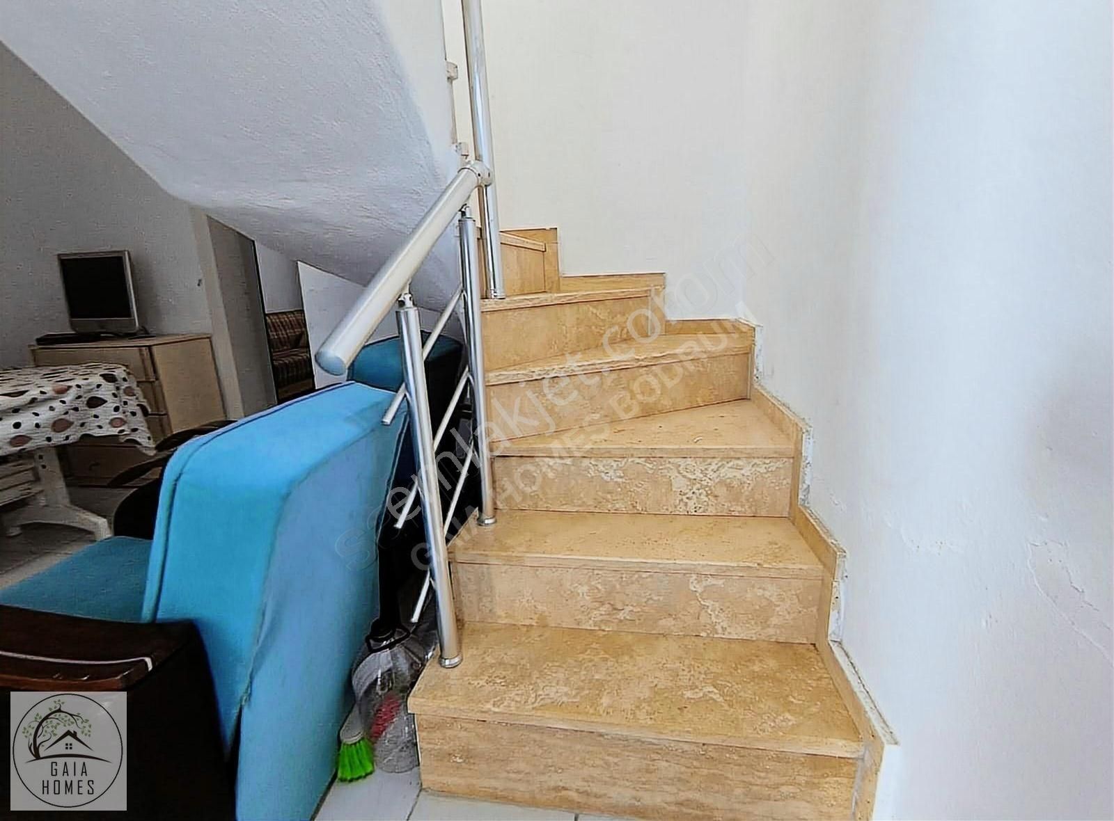 Akyarlar'da Denize Sıfır Sitede Satılık 3+1 Müstakil Villa - Görsel 13