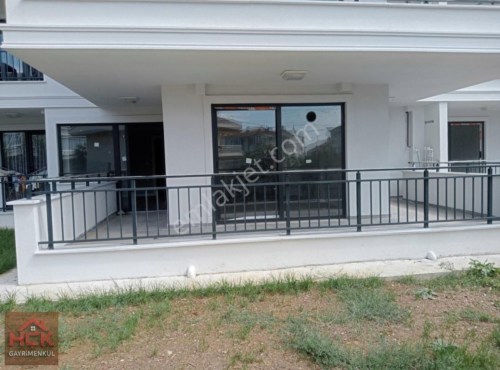 Erdek Halitpaşada 2+1 Sıfır Bahçeli Daire