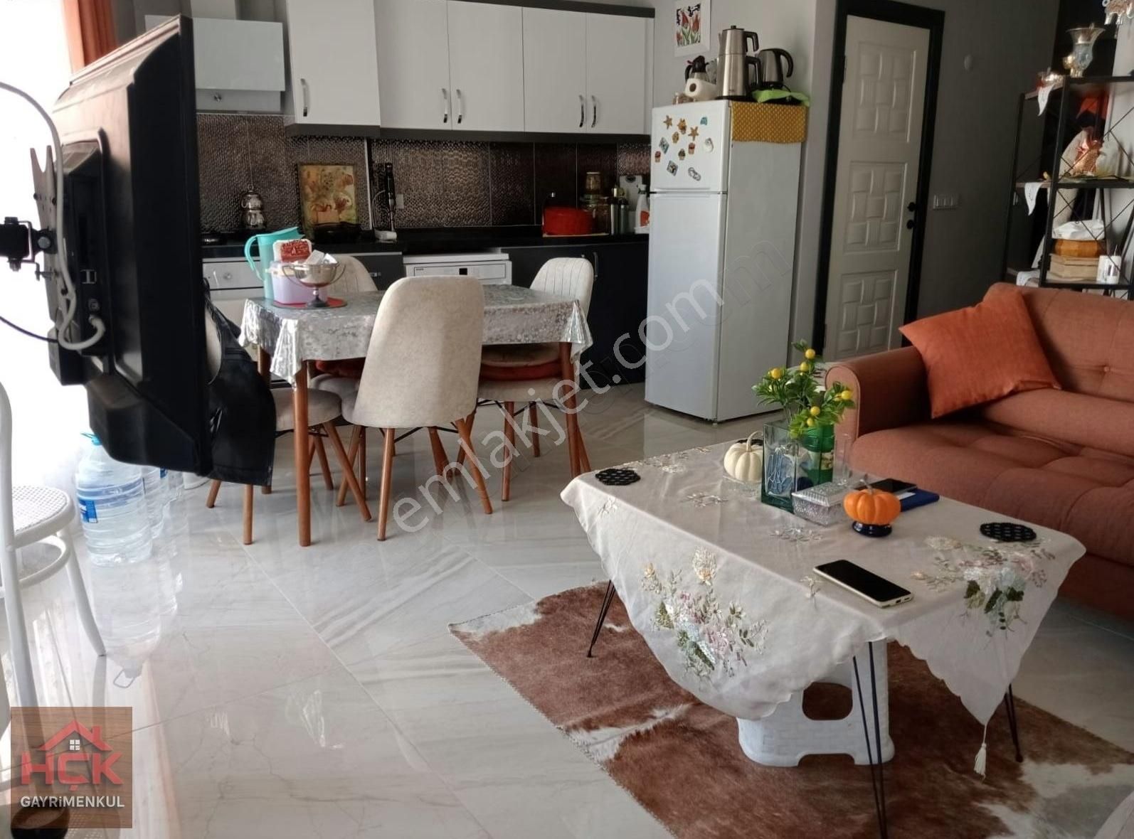 Hçk' Dan Hacıyusufta Full Eşyalı 1+1 Satılık Dublex Daire