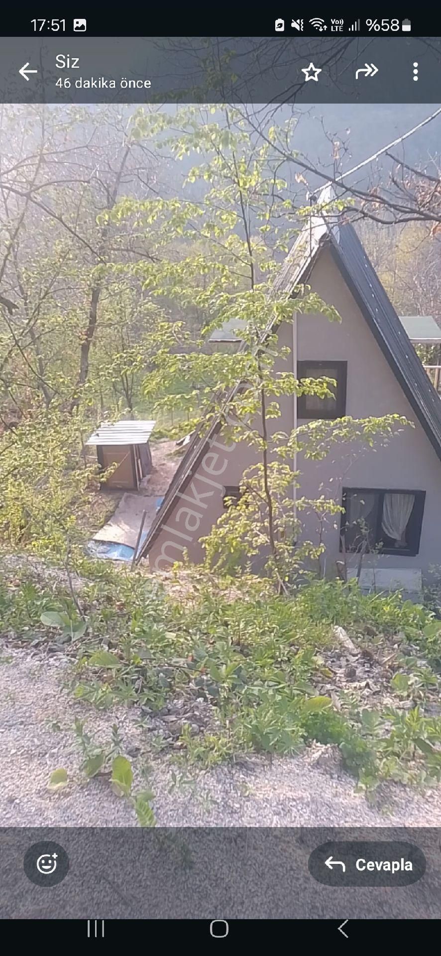 Oylat Kaplıcaları Saadet Köyünde Satılık Bungalov Ve Bahçesi
