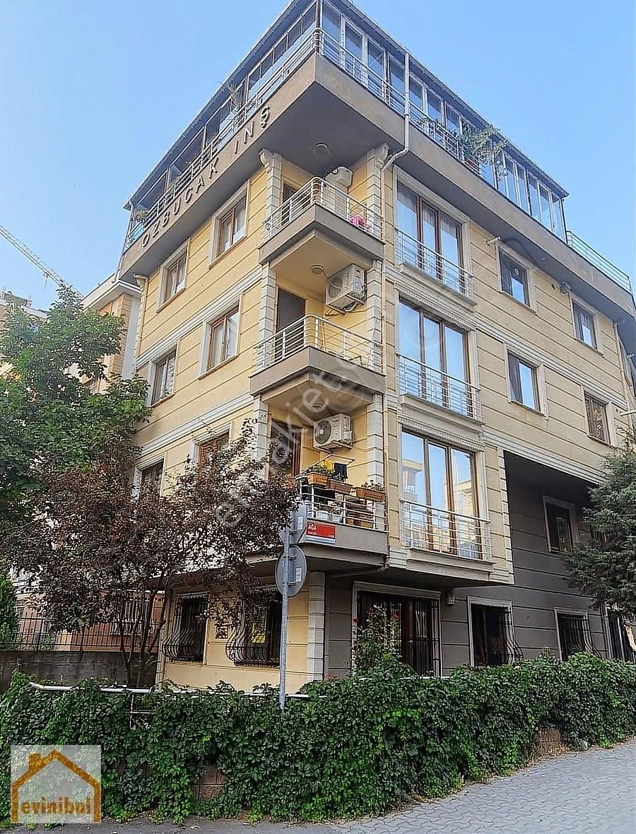 Evinibul'dan Acıbadem Üniversitesine Yakın 60m2 1+1 Giriş Kat