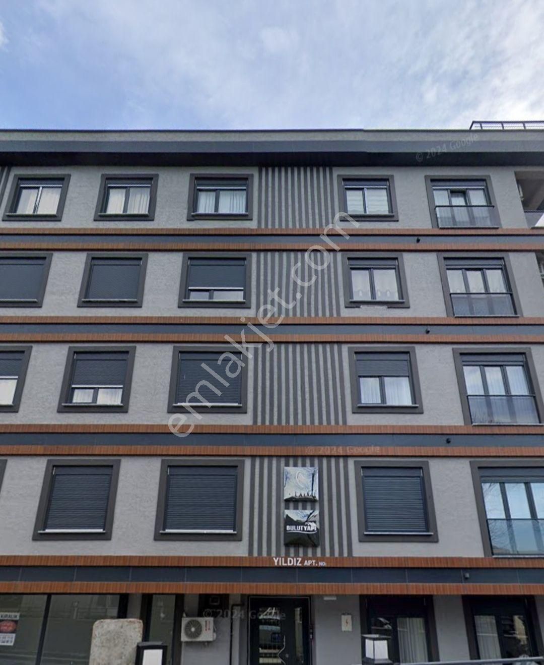 Bahçelievler Merkez Mah. 2+1 110 M² Ulaşıma Yakın (gece 3e Kadar Arayabilirsiniz)