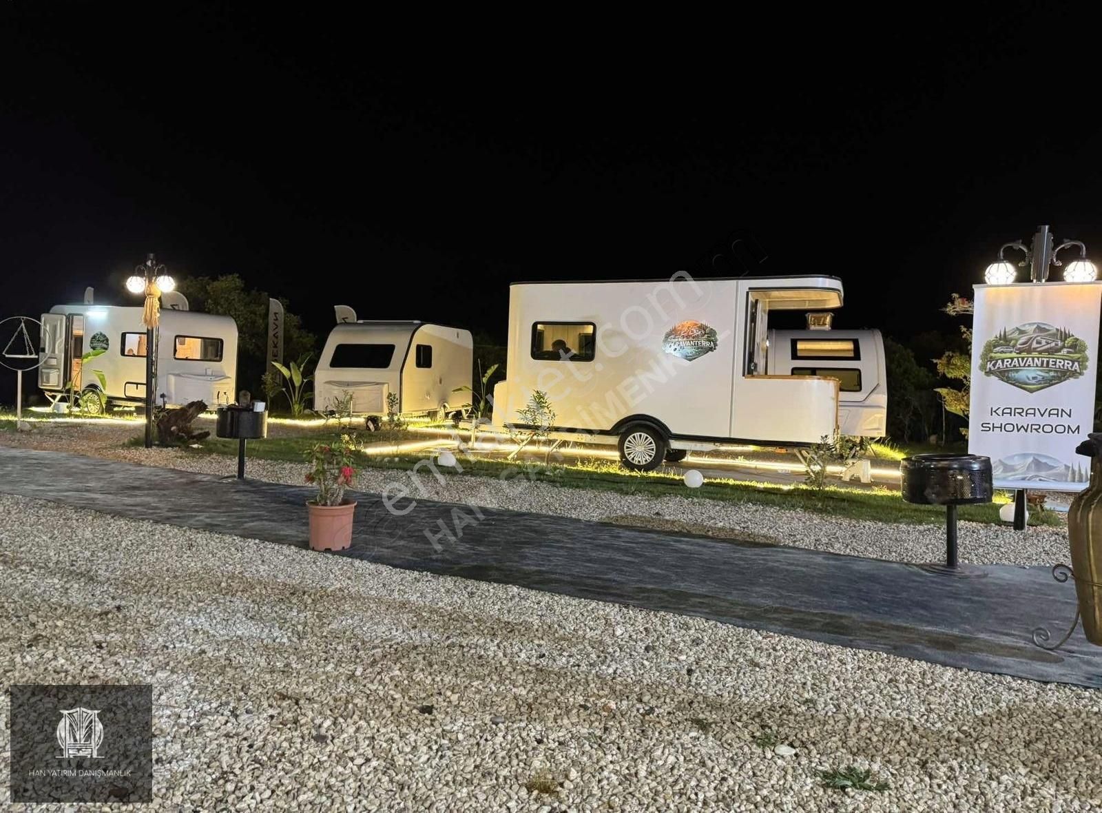 Han'dan 1000m2 Arsa Üzerine Kurulu Karavan Showroom!