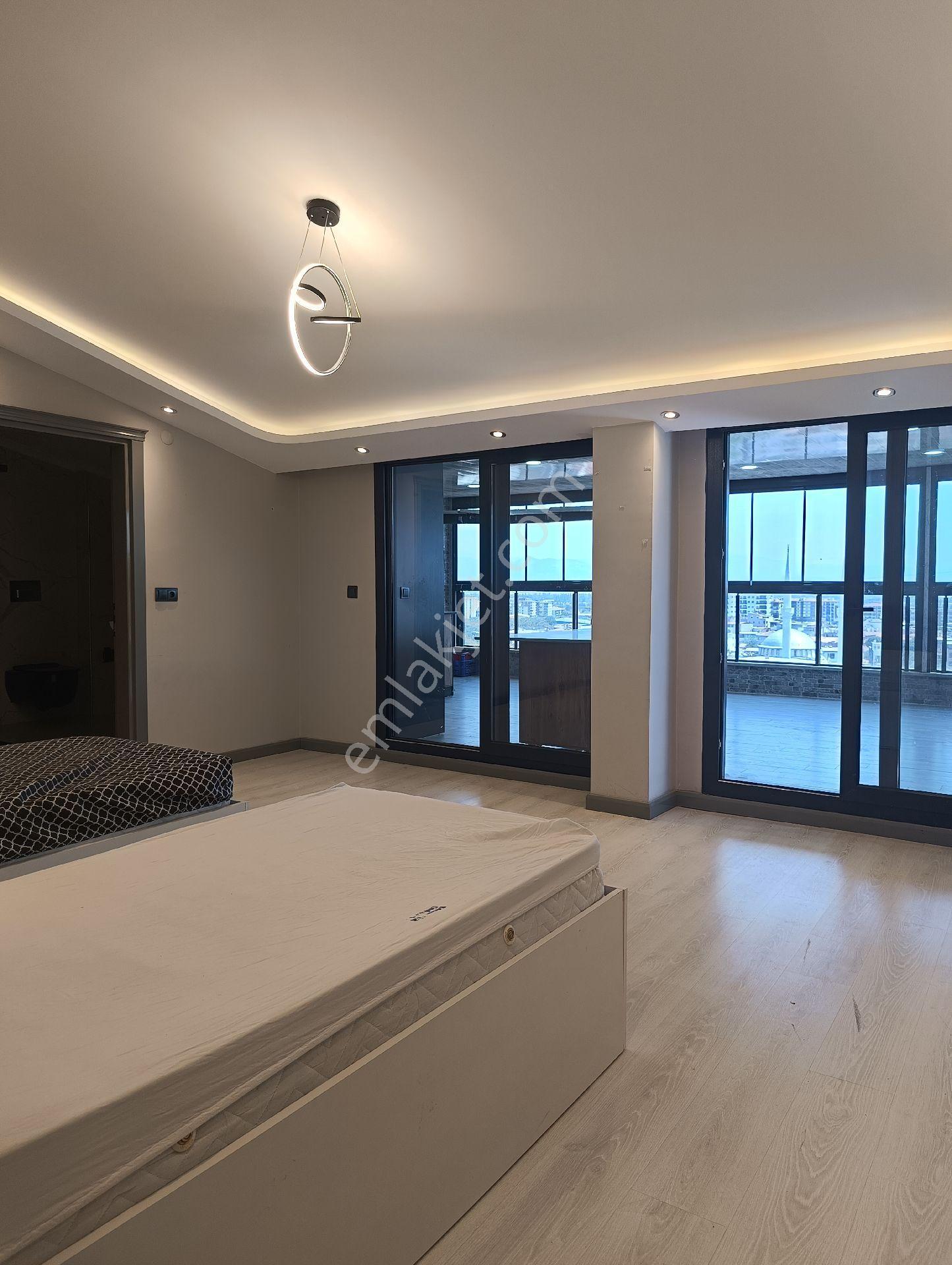 Kazdağları Manzaralı 6+1 A Plus Satılık Villa - Görsel 31