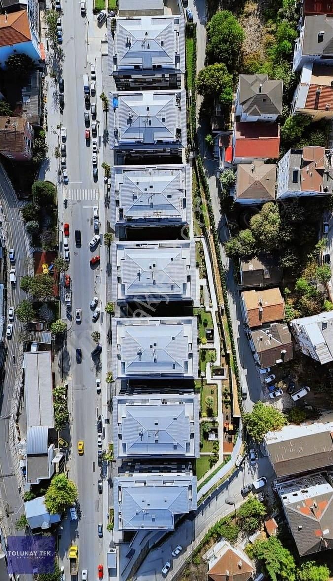 Çengelköy Sahiline Yakın Lüks Sıfır 4.5+1 Site İçi Daire