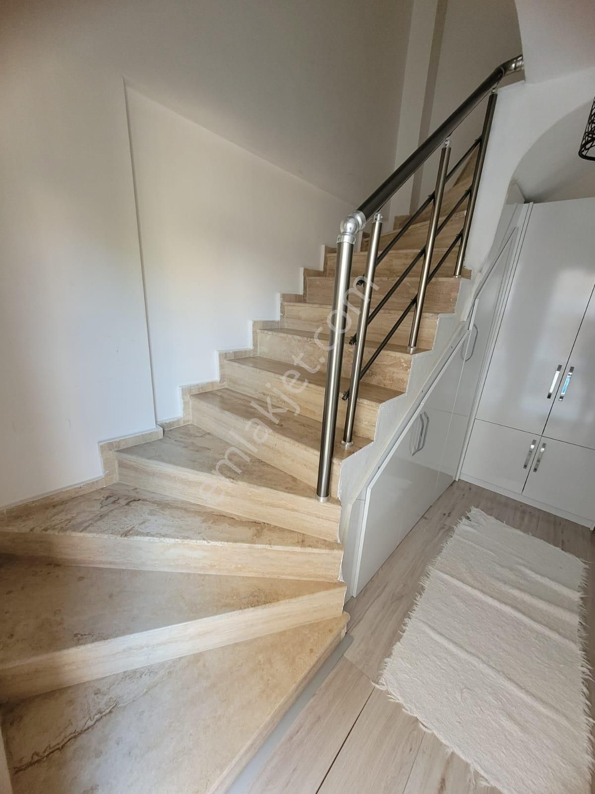 Didim İdeal Konumda Mustakil Havasında Satılık Bakımlı Dubleks Daire - Görsel 6