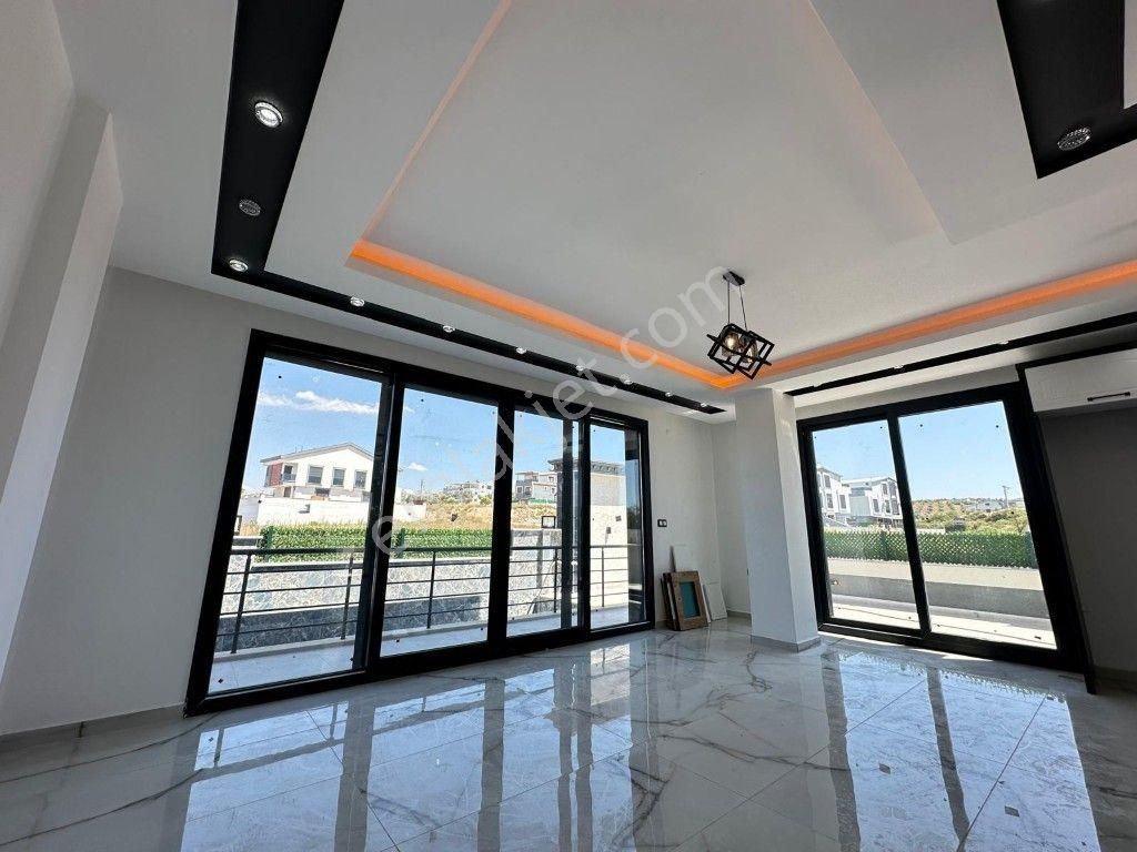 Didim Hisarda Satılık 3+1 Villa - Görsel 9