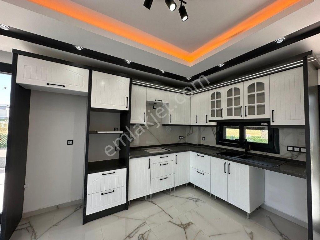 Didim Hisarda Satılık 3+1 Villa - Görsel 4