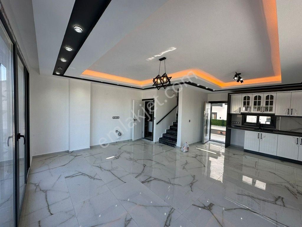 Didim Hisarda Satılık 3+1 Villa - Görsel 24