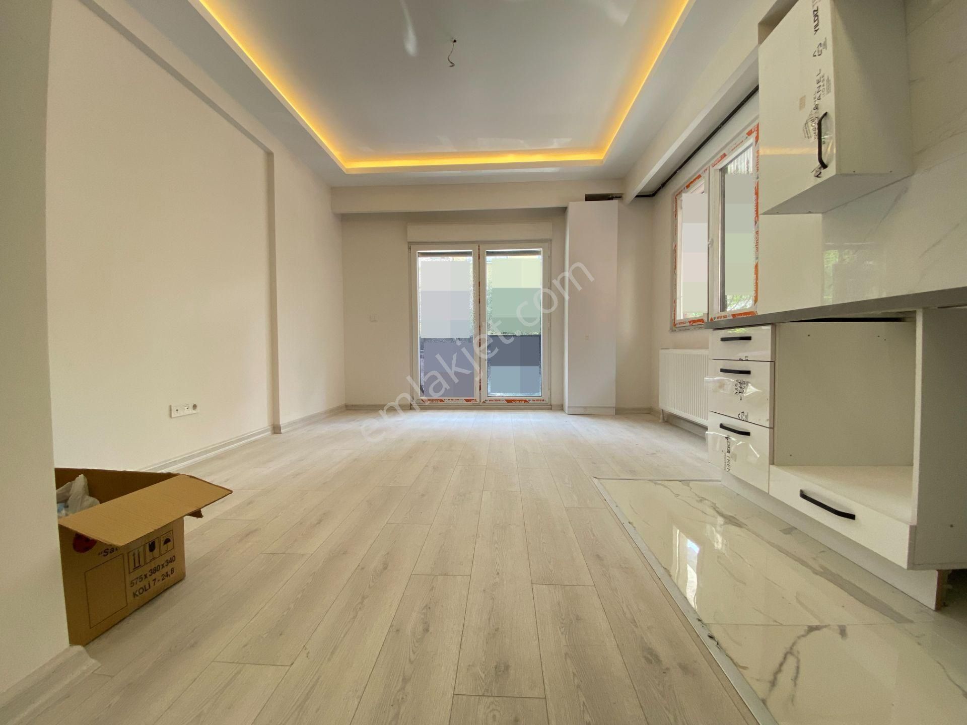Focustan Marmaraya Ve Kartal Merkeze Yakın,sıfır,a.otoparklı,1+1