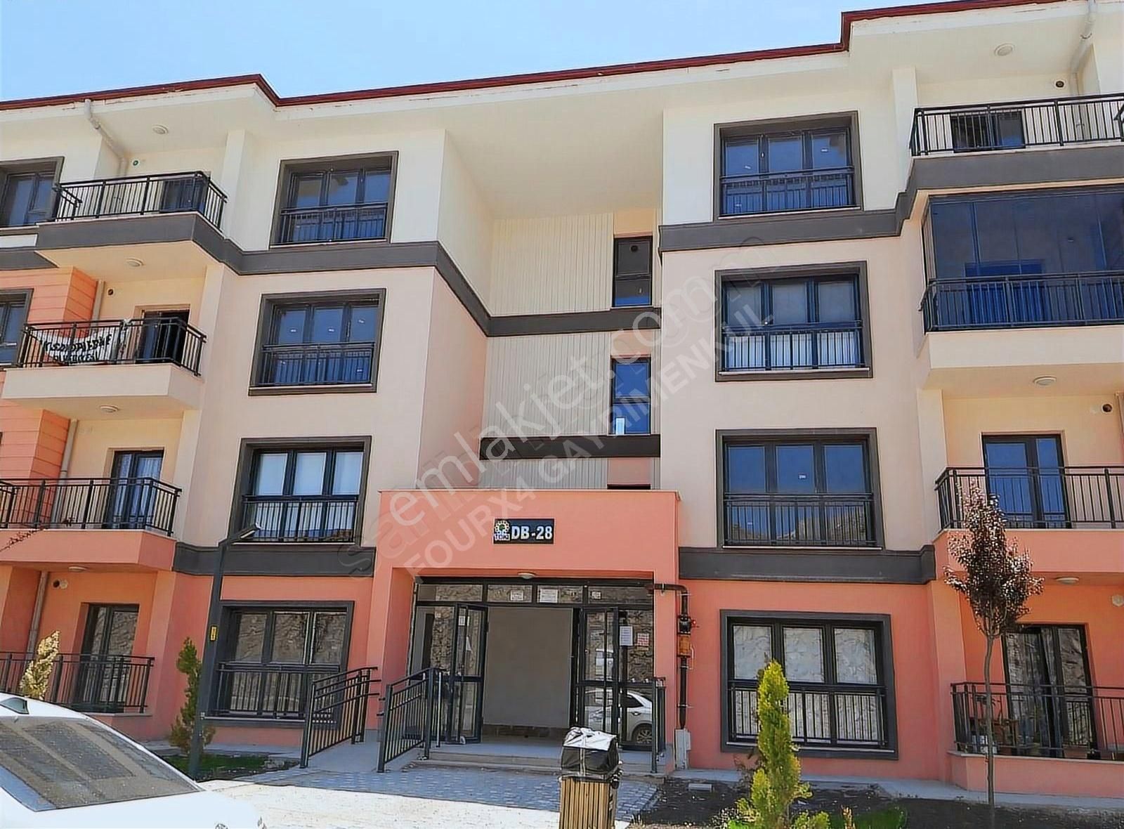 İkizce İkinci Etap Birinci Bölge Kiralık 3+1 Toki Daire