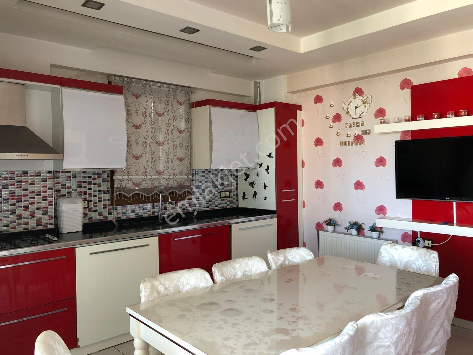 Radison Otel Yanı Açelya Sitesi