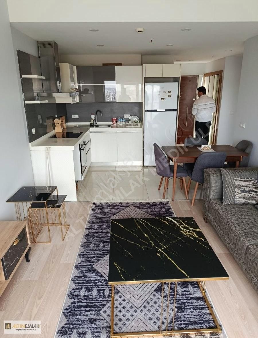 Başakşehir Medikule Kiralık 1+1 Eşyalı Büyük Teraslı Daire 30.00