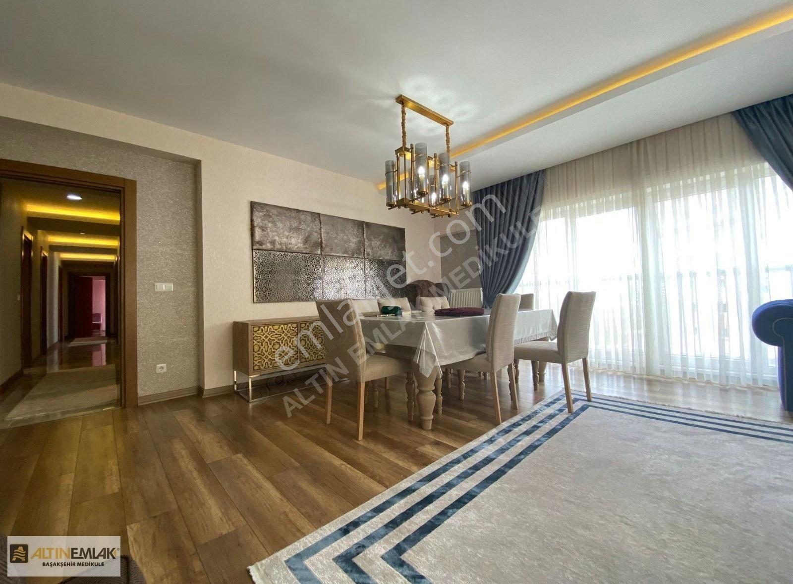 Başakşehir Bahçetepe De Kiralık 5+1 Eşyalı Delüks Daire
