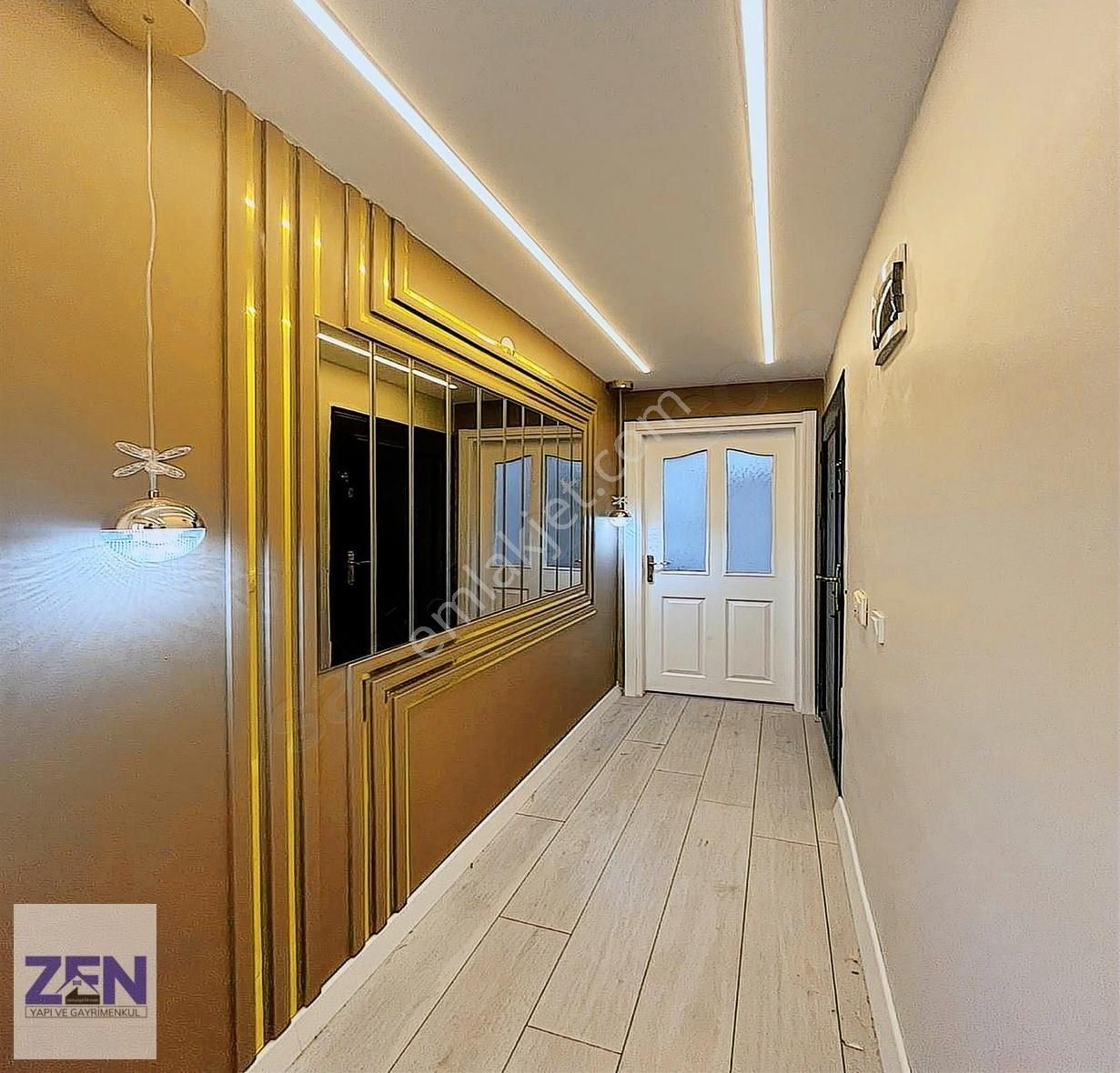 Krediye Uygun Merkezde İçi Full Dekorlu 2+1 Satılık Daire - Görsel 2