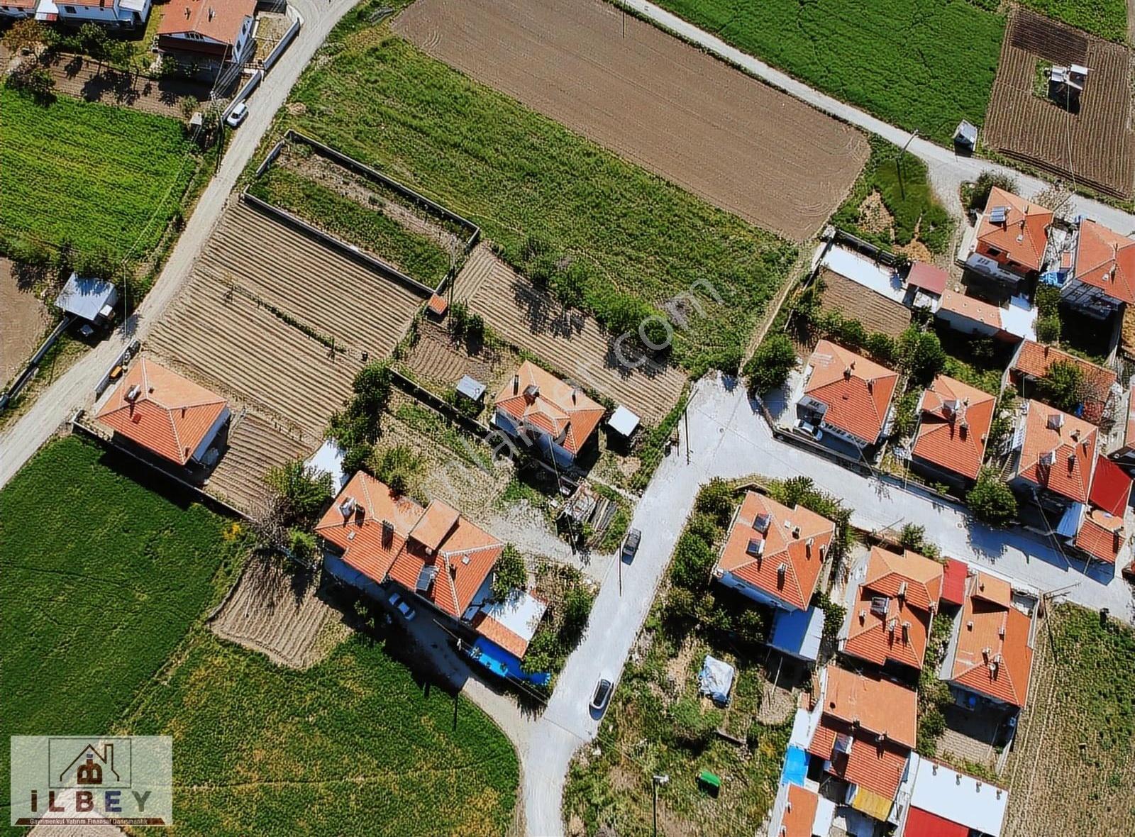 İlbey // Şuhut Merkez "zafer" Mahallesinde Satılık 1966 M² Arsa - Görsel 2
