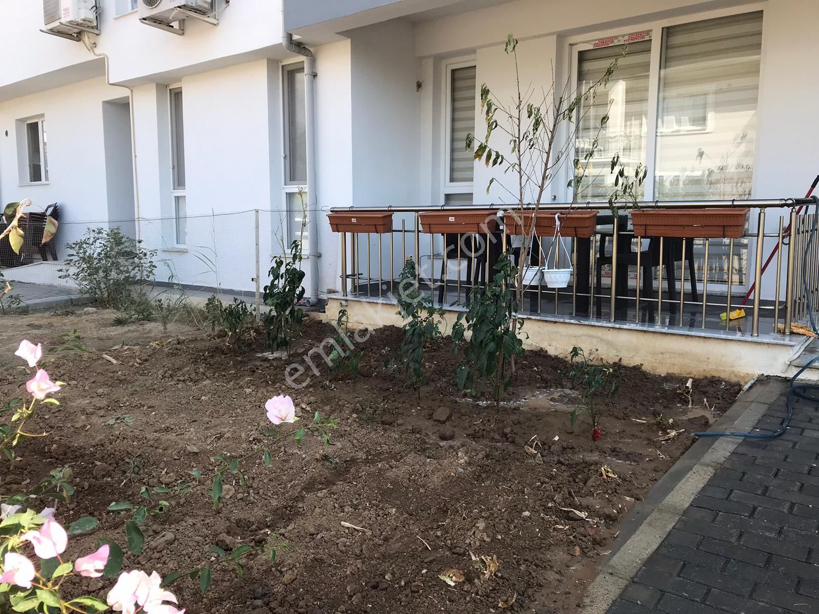 Fethiye Cami Mah.fırsat Şehir Merkezi Yakını (2+1) Eşyasız Uzun Dönemli