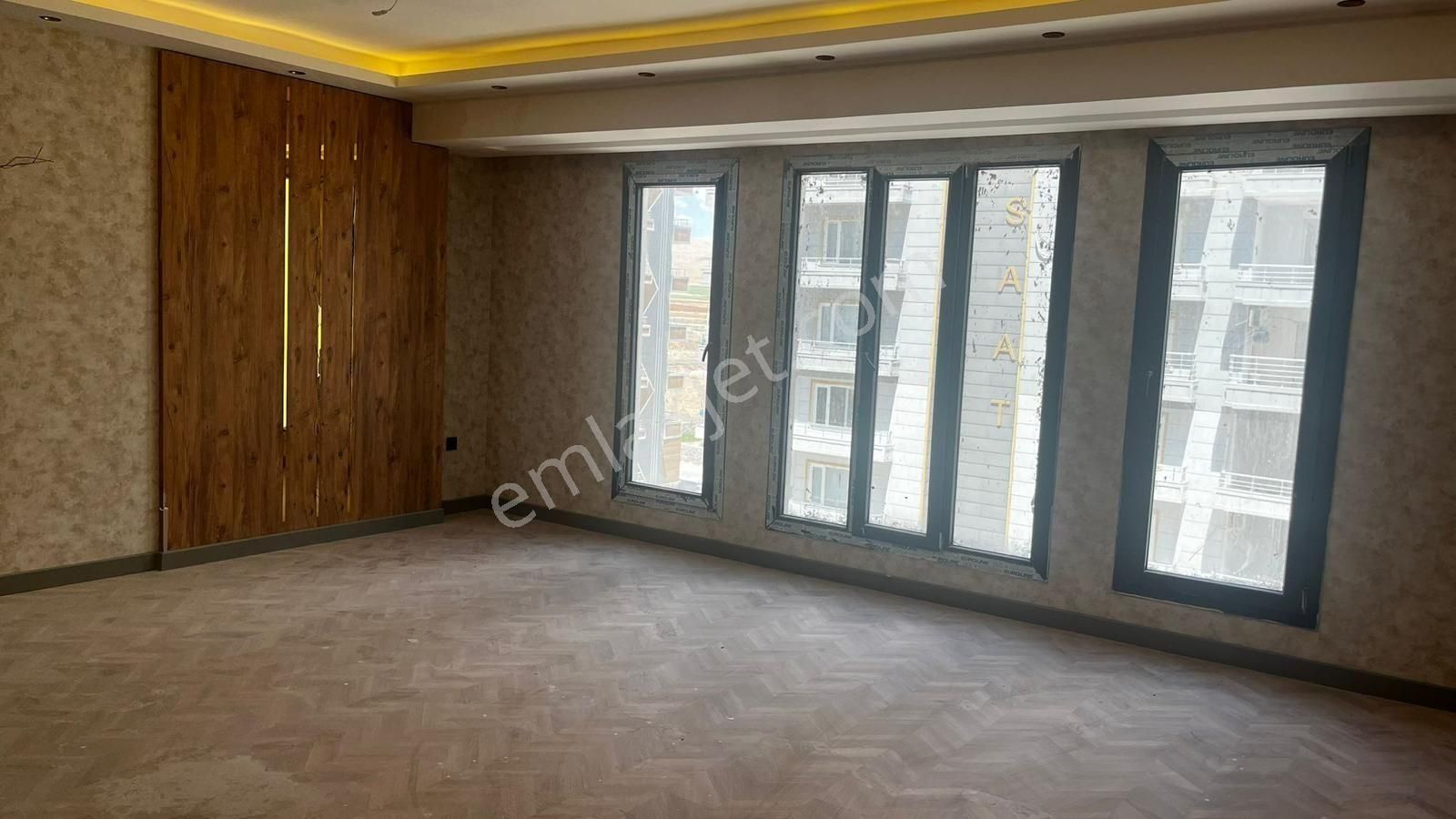 Acill Satılık 4+1 Ultra Lüx