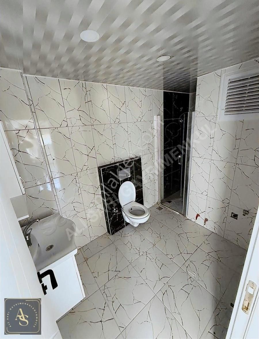 Ali Sarı Gayrimenkul'den Deniz'e Yakın 2.kat 2+1 Ayrı Mutfak - Görsel 10