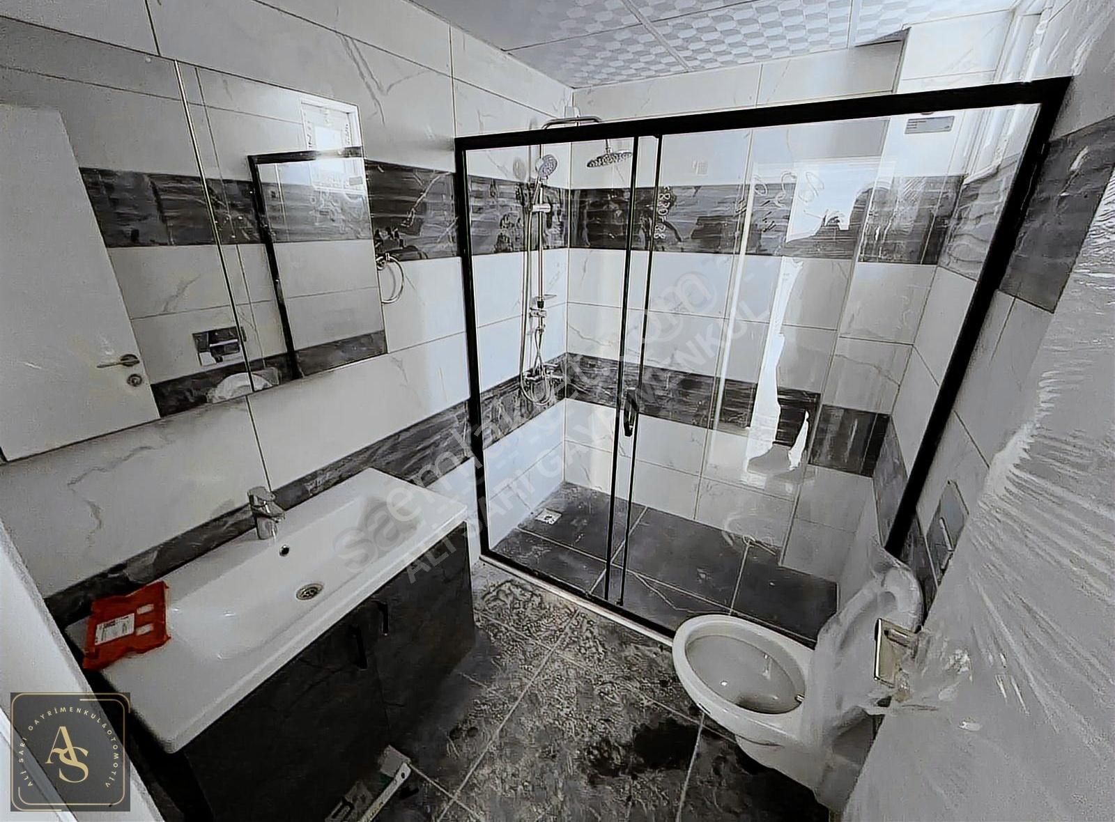 Ali Sarı Gayrimenkul'den Deniz Manzaralı Adliye Arkası Sıfır 1+1 - Görsel 5