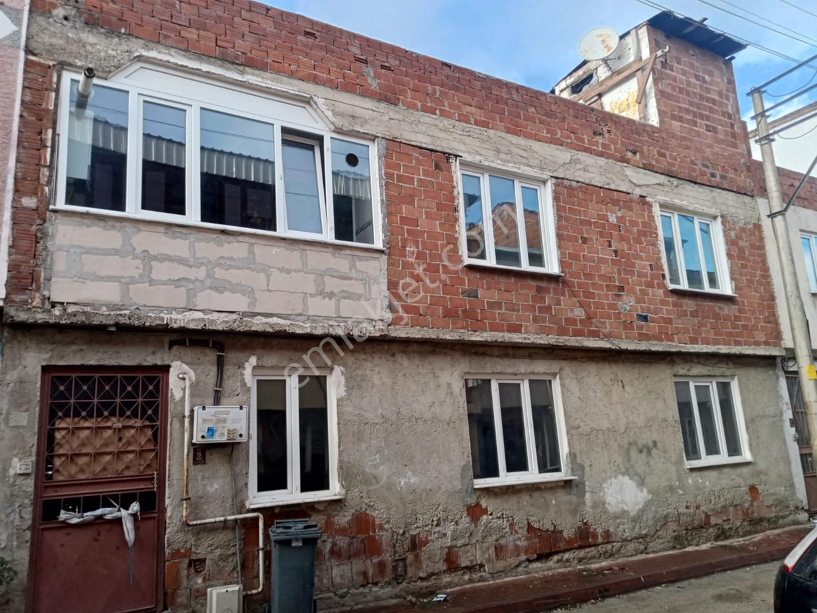 Sahibinden Satılık Komple 3 Katlı Bina Uygun Fiyata