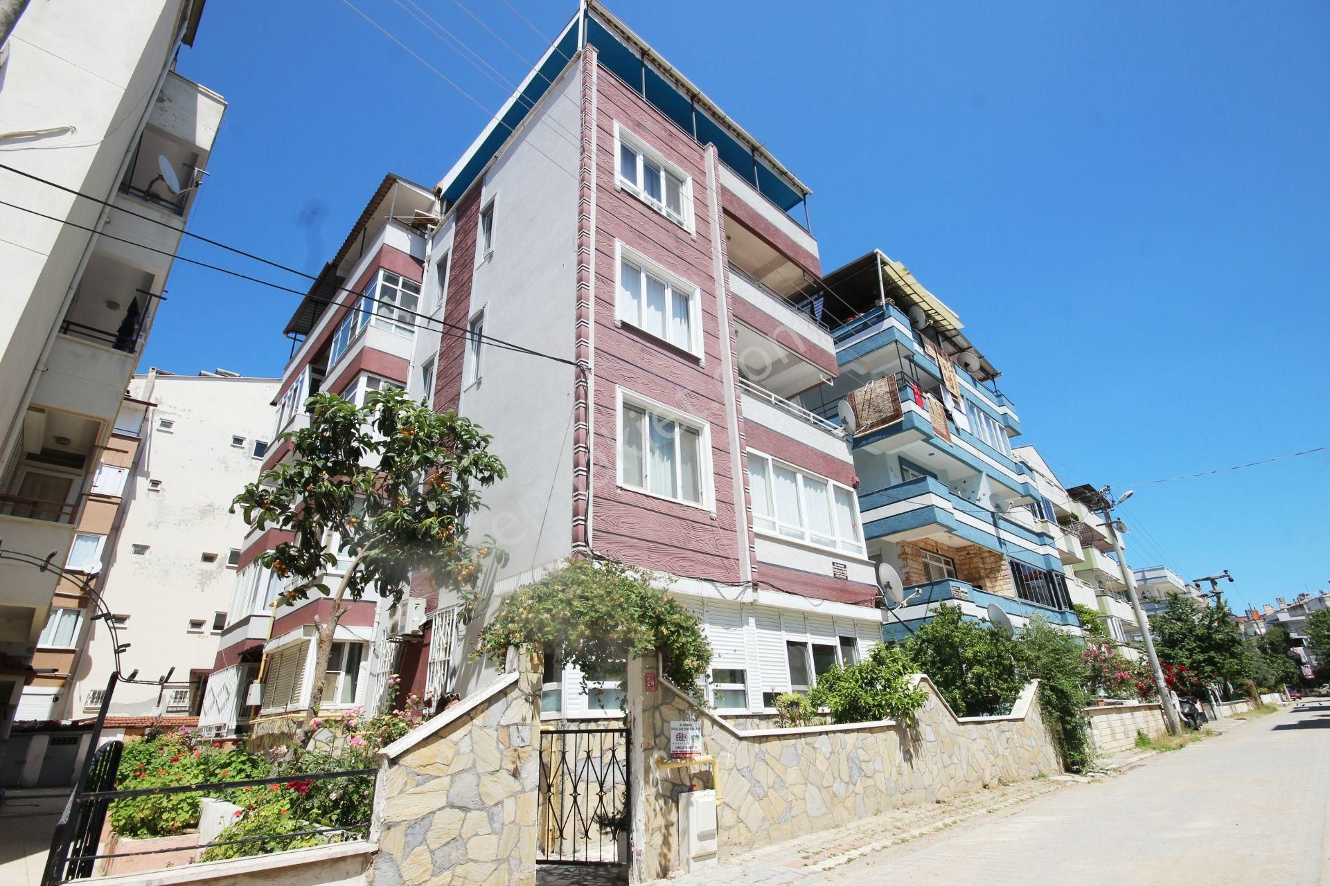 Zirve'den Akçayda Satılık Denize 600 Metre Ara Kat Masrafsız 2+1 Daire