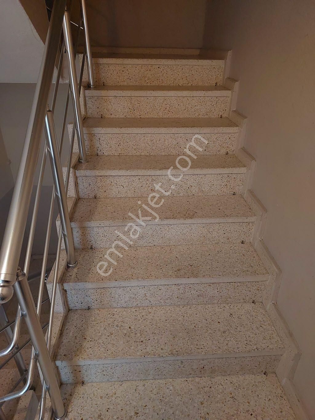 Bursa Demirtaş Barbaros Mh.de Acil Satılık Bahçeli 4katlı Müstakilev - Görsel 11