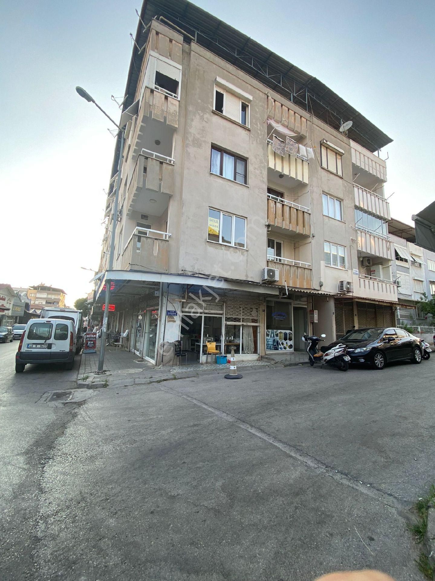 Zafer Mahallesi Katlı Otopark Mevkiinde Doğalgazlı Daire
