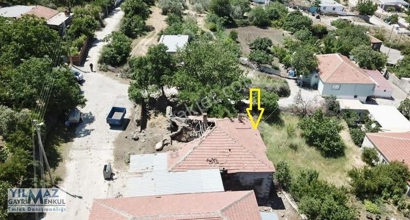 Fırsat ! Aliağa Karakuzu'da 684 M² Satılık Kargir Ev Ve Arsa - Görsel 6