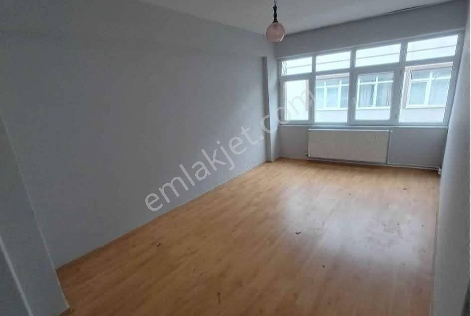 Samsun İlkadım Çiftlik Mahallesinde Şehir Merkezinde 2+1 Satılık Daire