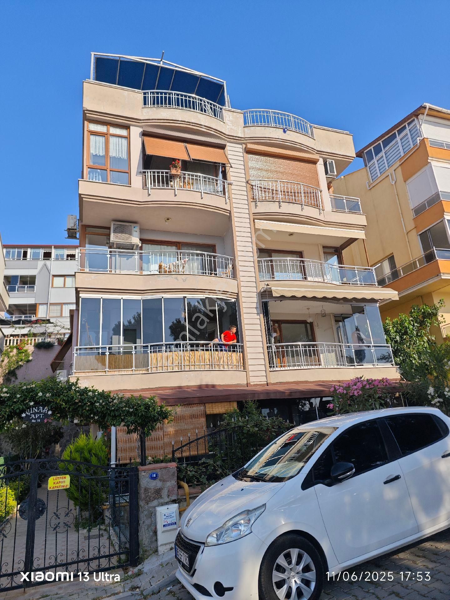 Dikili Ümmetoğlu'ndan Deniz Gören 2+1 Önü Açık Yeşil Alan Ferah Daire