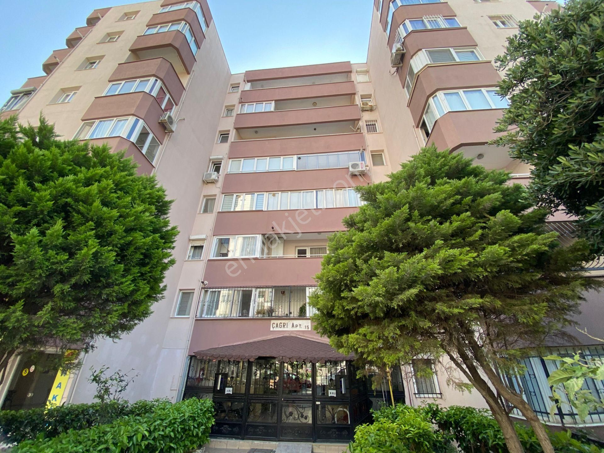 İzmir Bayraklı Manavkuyu Mahallesinde 3+1 Kiralık Daire