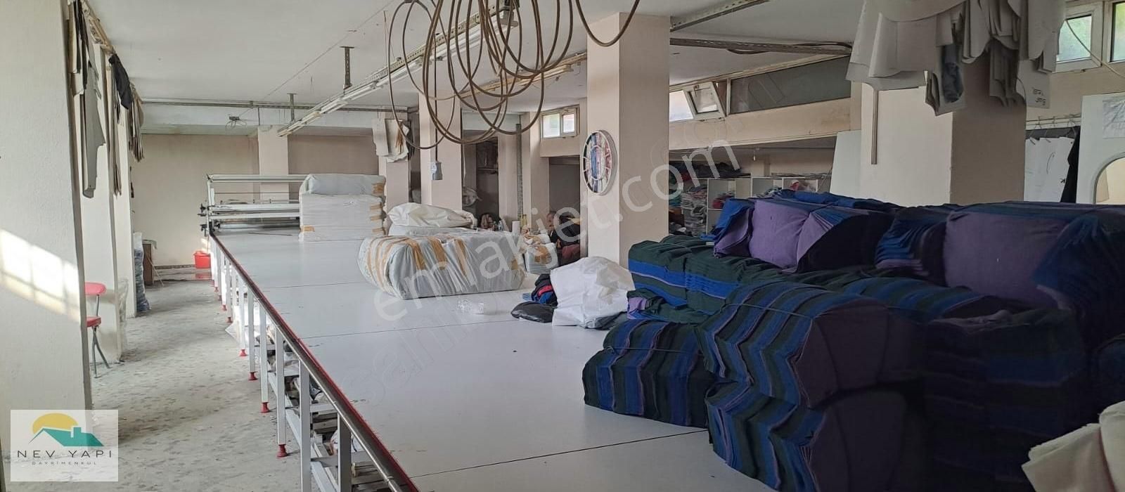 ** Nev Yapı Arsa Ofisinden Atölye Depo **