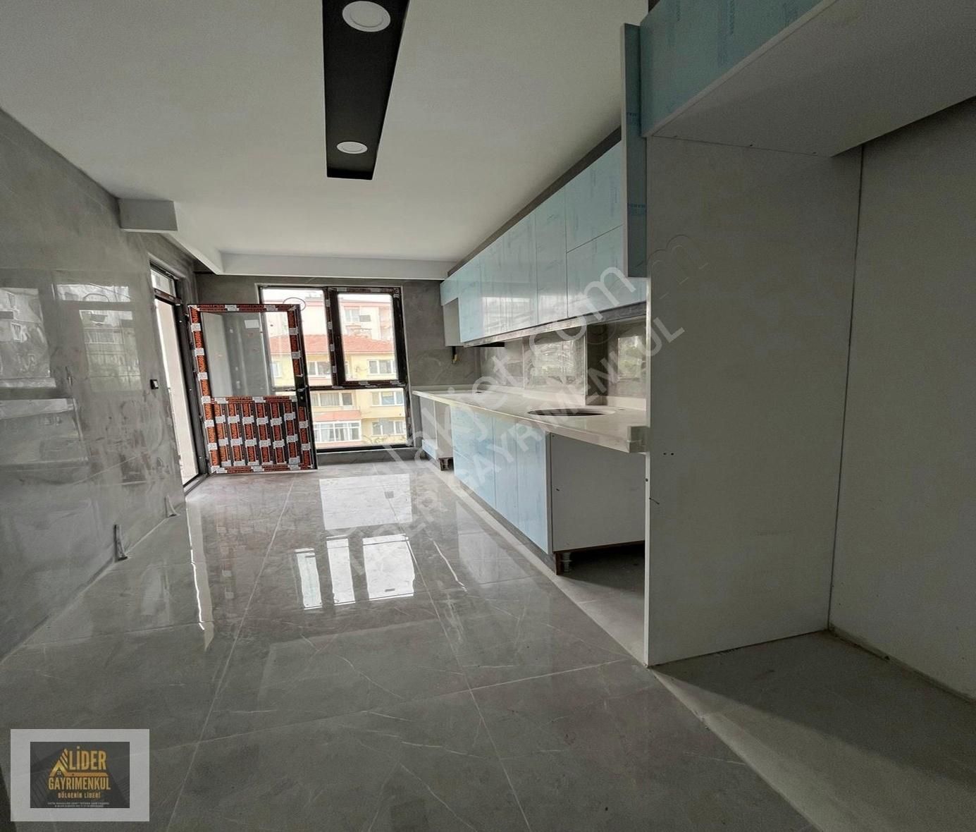 Lider'den Çerkezköy G.o.p Mah.merkez'de 2+1.110m²iskanlı Daire
