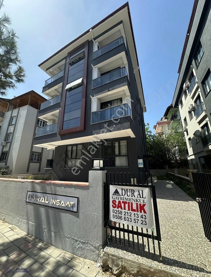 Dur Al Gayrimenkulden Kınıklı Yunusemrede Satılık Lüxx Apart