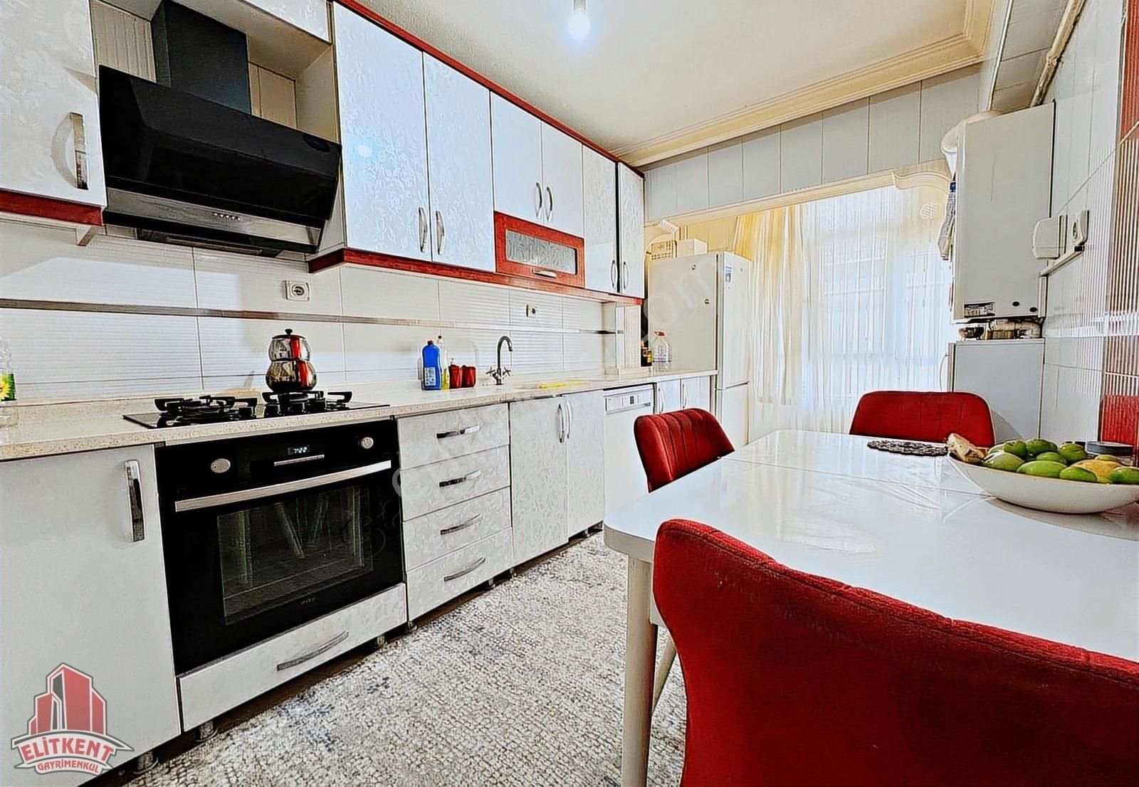 Süvari Mah. 4+1 Yapılı Masrafsız Kattatek Kocaman Daire Ön Cephe