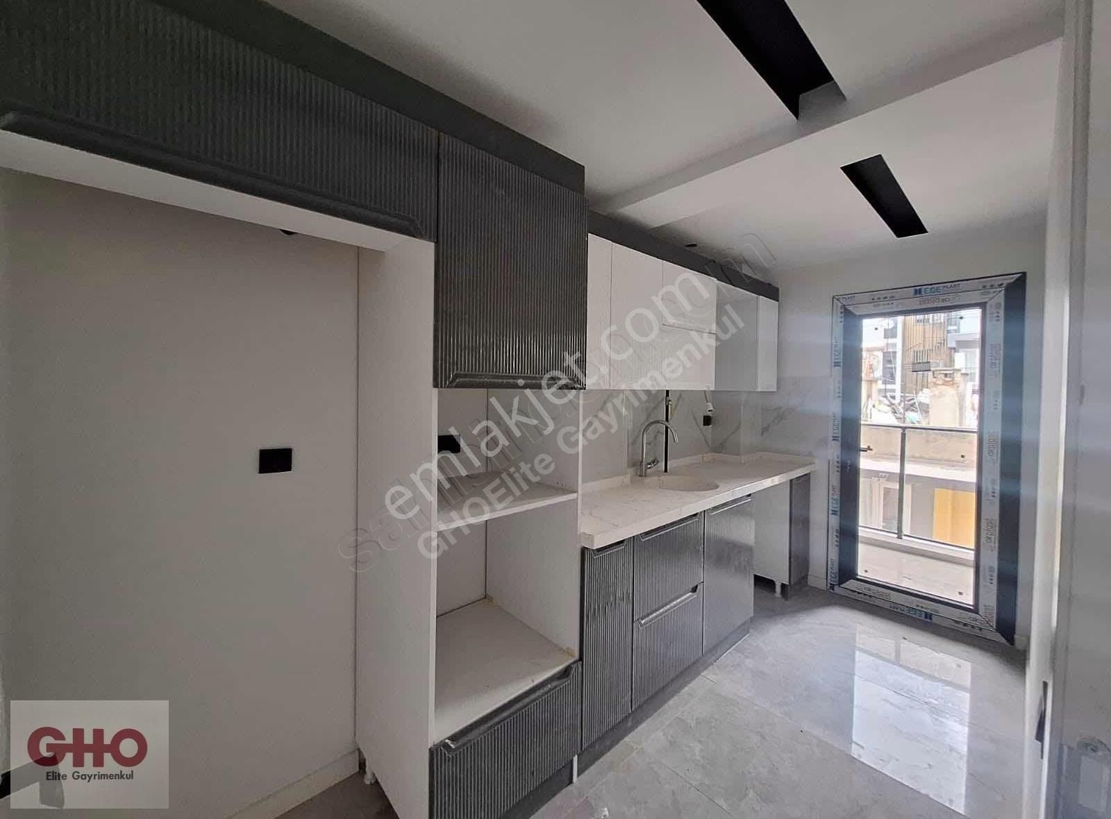 Gho'dan Hasanefendi Mahallesinde Satılık 2+1 Daire