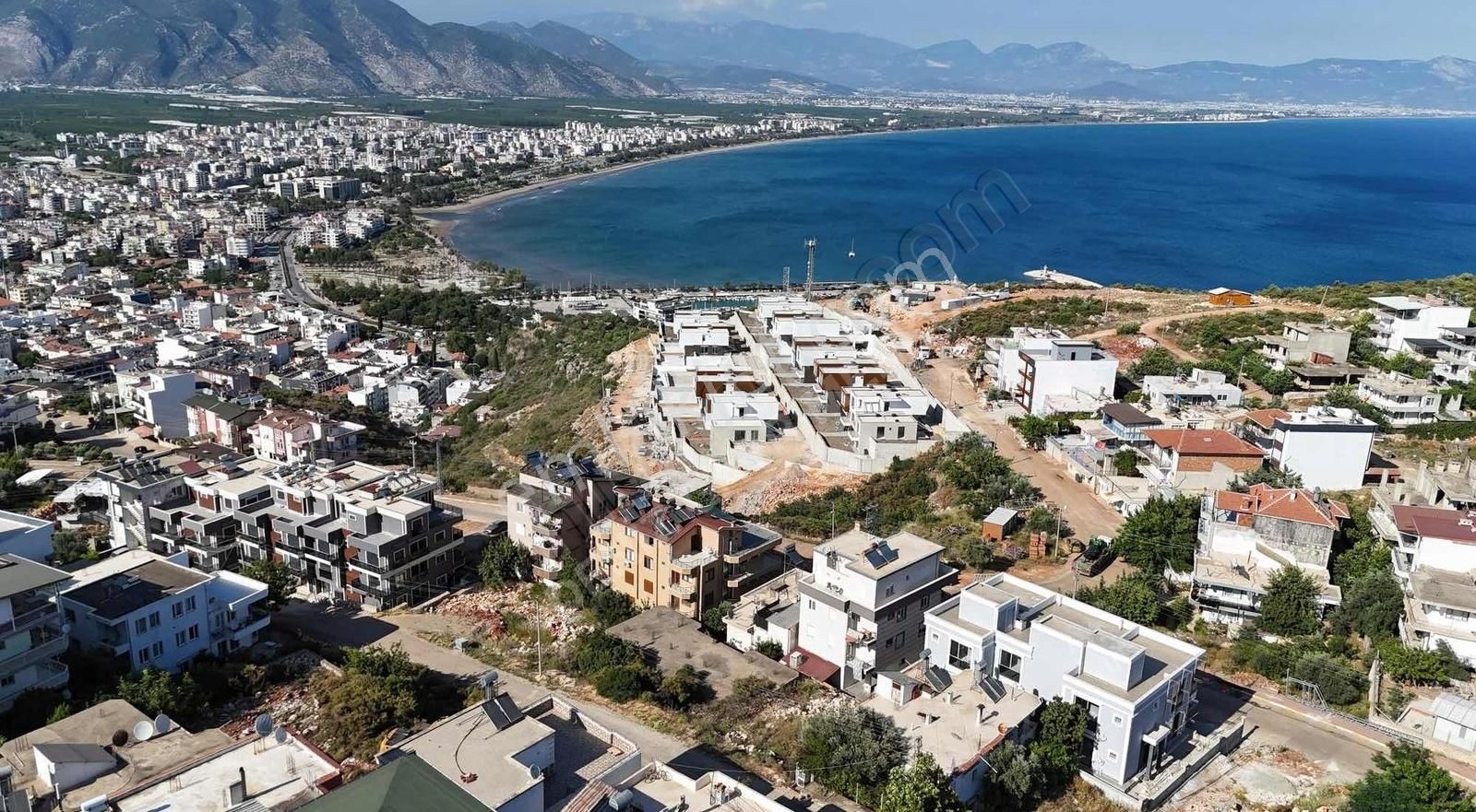Deniz Gayrimenkulden Deniz Manzaralı Muhteşem Konumda Müstakil