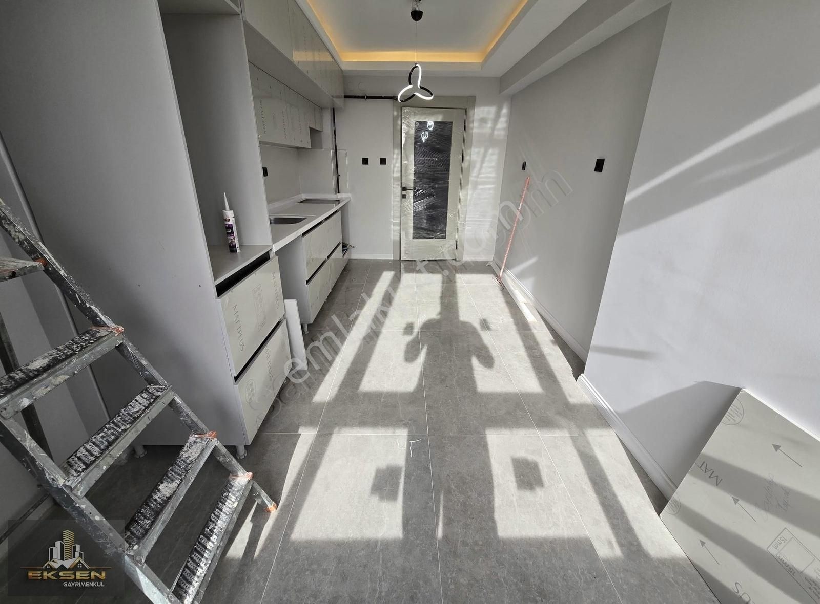 Celal Esat Arseven Caddesine Çok Yakın 3+1 Full Yapılı Masrafsız - Görsel 11