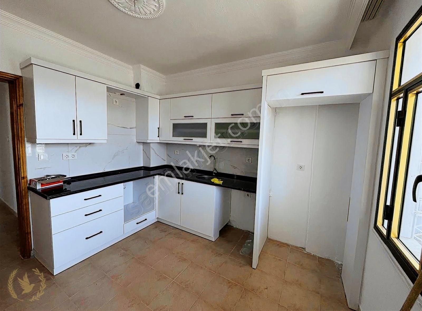 Fethiye Taşyaka Merkezi Yerde 3+1 Eşyasız Ayrı Mutfak Kiralık