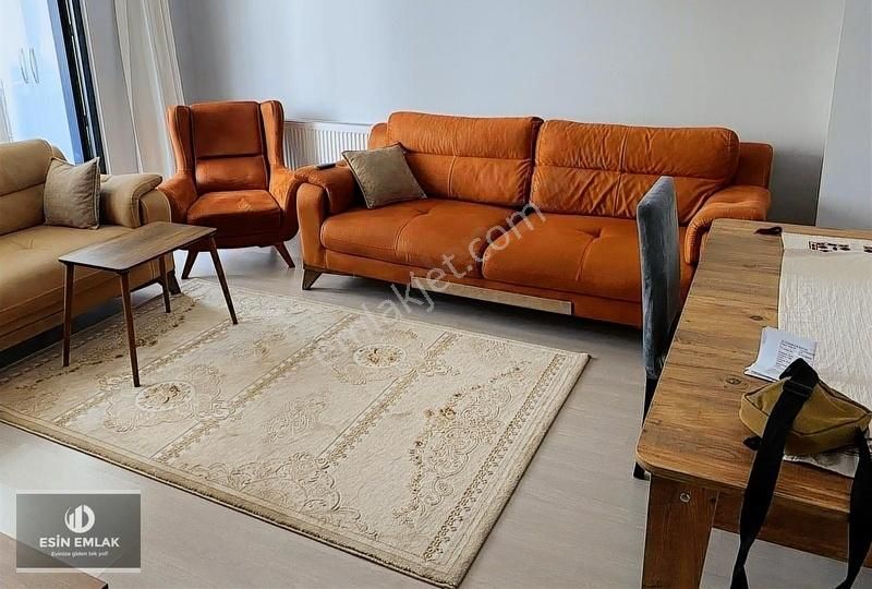 Mevlana Mah 3+1 Geniş M2 Cadde Üstü Satılık Daire